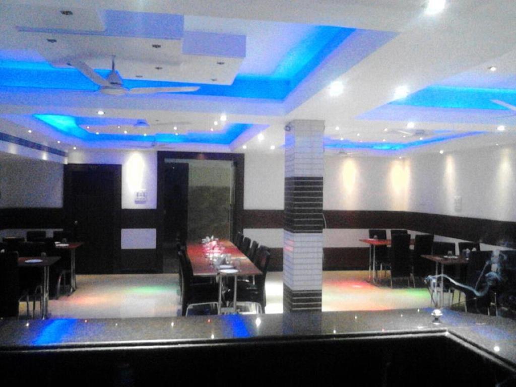 Ratlām Hotel Sagar Castle מראה חיצוני תמונה